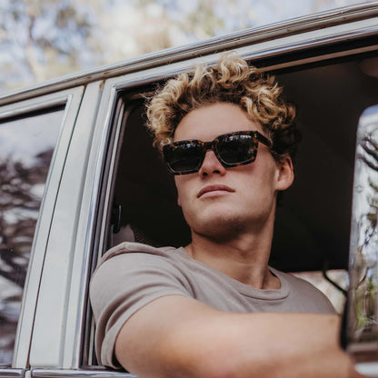 Otis - Valentine - Eco Sahara Havana / Grey Polarised