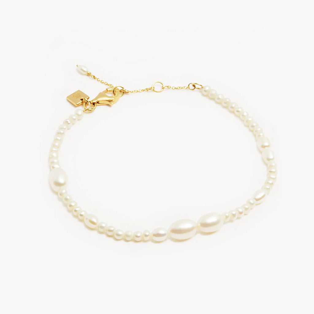 By Charlotte - Lunar Light Pearl Bracelet - Gold