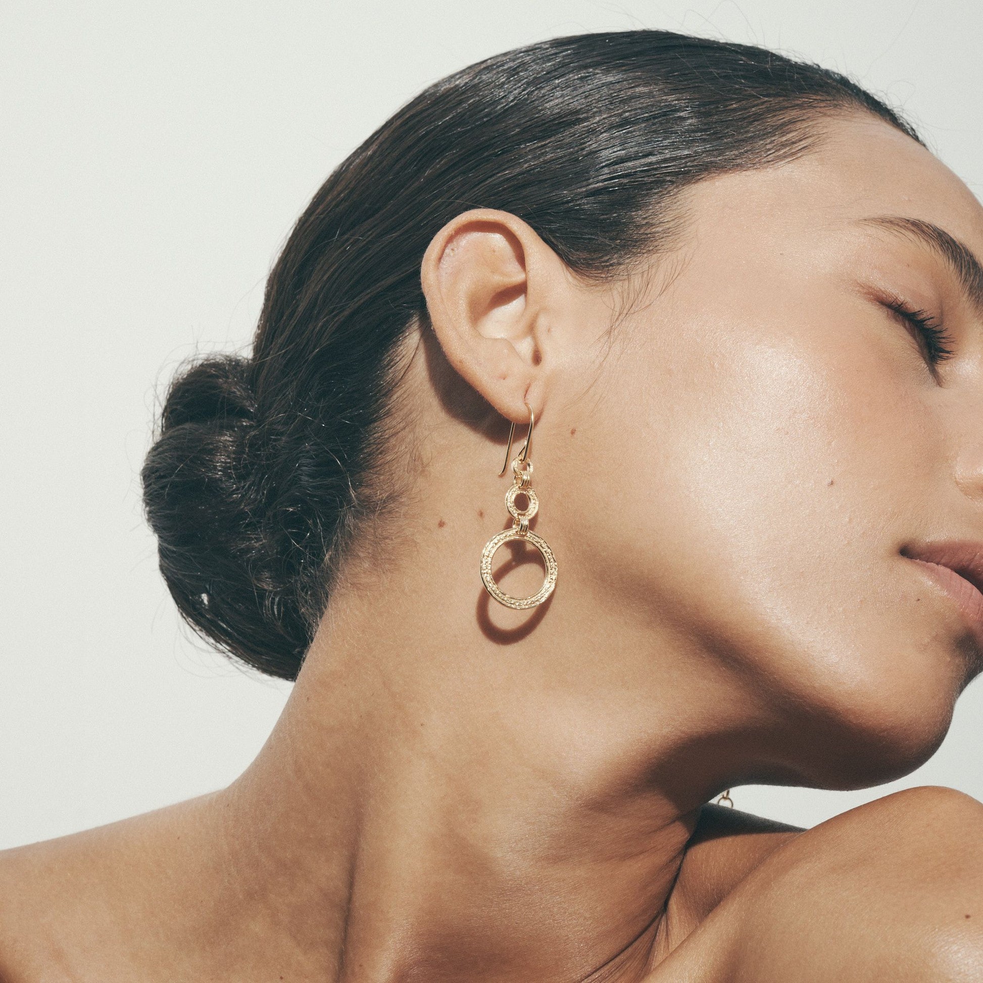 Temple of the Sun - Eliane Earrings - Gold