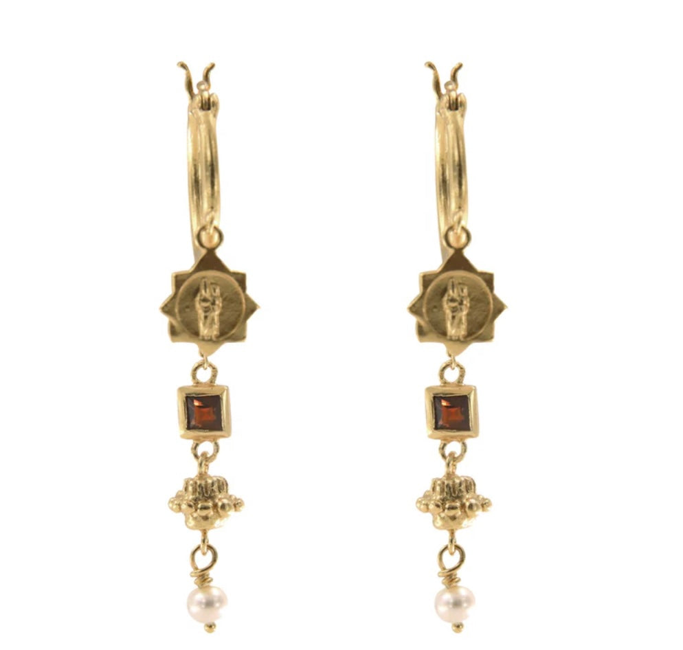 Cleopatra's Bling - Jeanne Earrings with Garnet - Gold