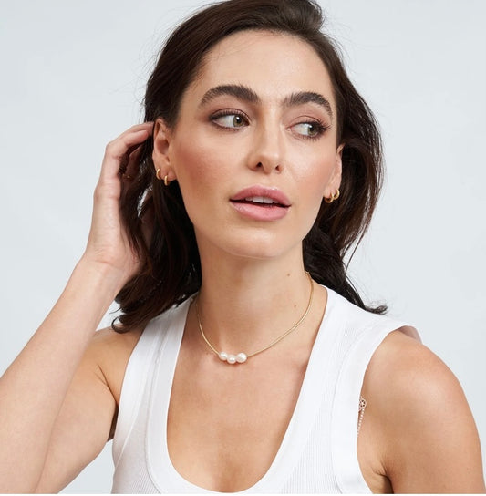 Arms Of Eve - Sage Pearl Choker - Gold