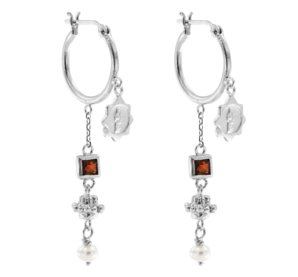 Cleopatra's Bling - Jeanne Earrings with Garnet - Silver