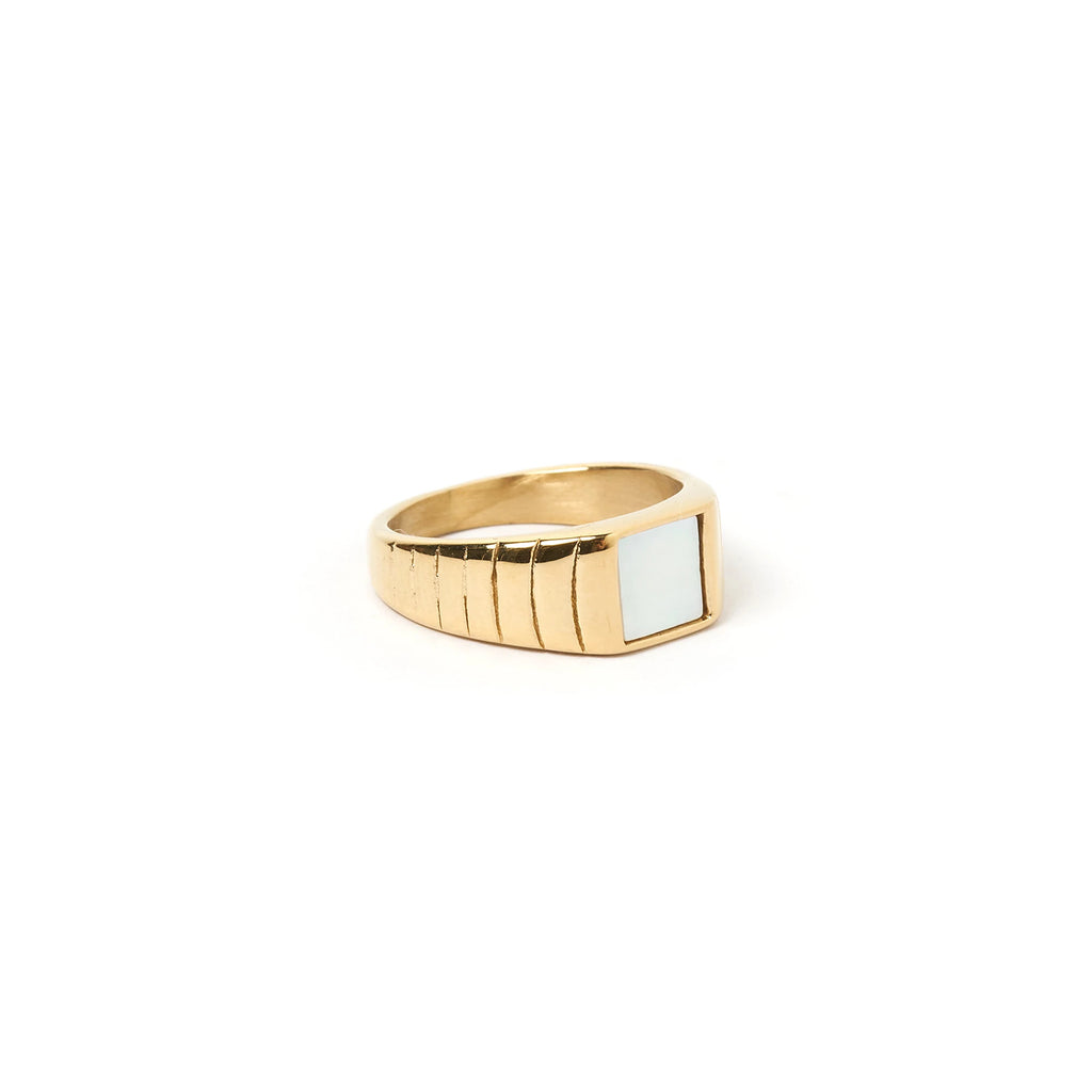 Arms Of Eve - Yang Signet Ring - White/Gold