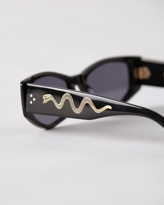 Epokhe - Guilty - Black Polished/Black