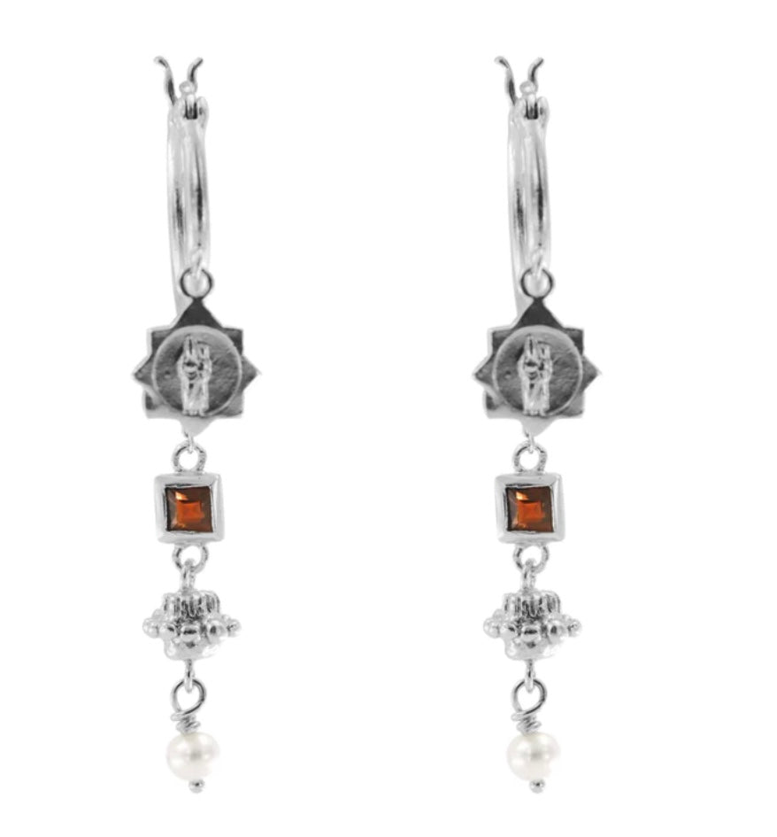 Cleopatra's Bling - Jeanne Earrings with Garnet - Silver
