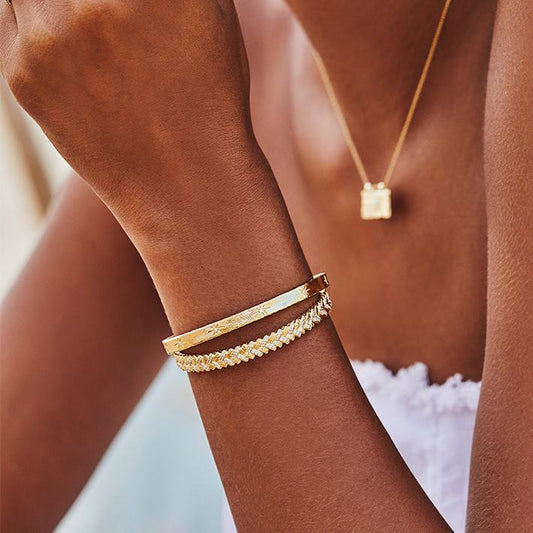 By Charlotte - Stardust Cuff - Gold