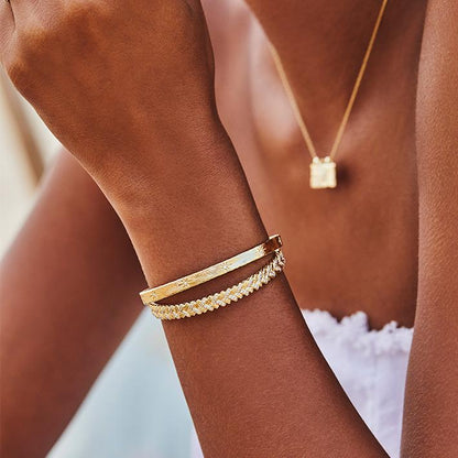 By Charlotte - Stardust Cuff - Gold