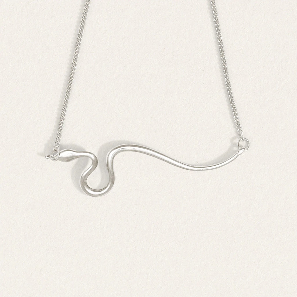 Temple Of The Sun - Asp Necklace - Silver
